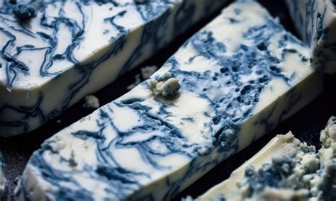 Eating Blue Vein Cheese while pregnant? The risks of Blue Vein Cheese during pregnancy ...