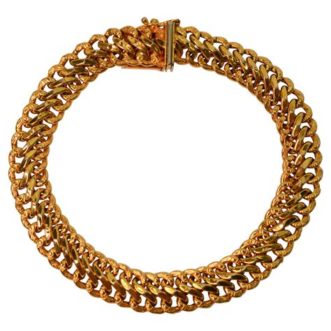 Hidalgo Yellow Gold Enamel Elephant Chain Bracelet For Sale at 1stDibs
