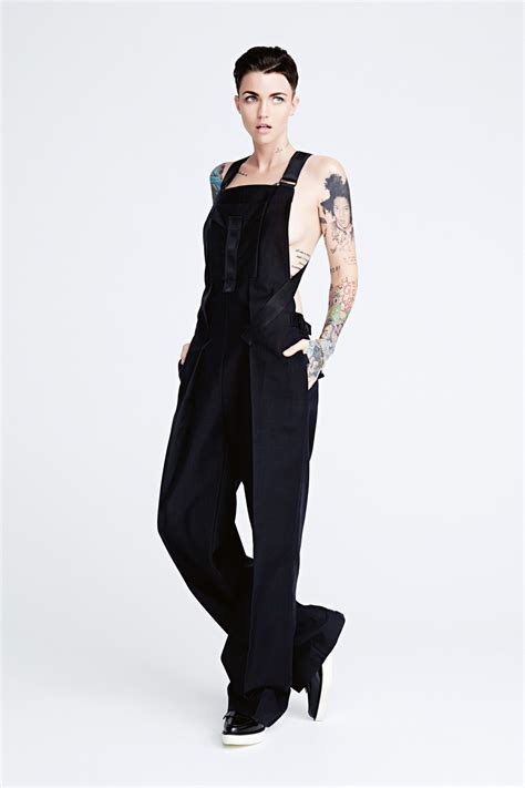 Sunday Style | Ruby rose, Style, Sunday style