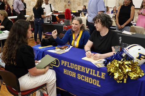 Pflugerville ISD Human... - Pflugerville ISD Human Resources