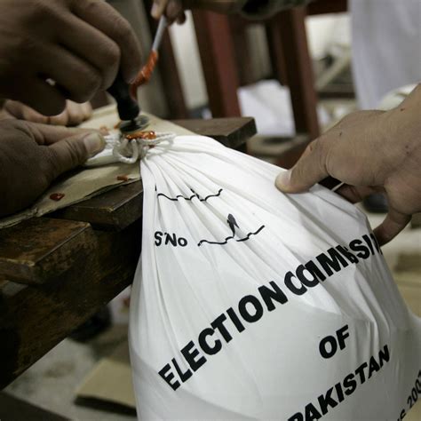 India Would Like Democratically Elected Govt in Neighbouring Pakistan ...