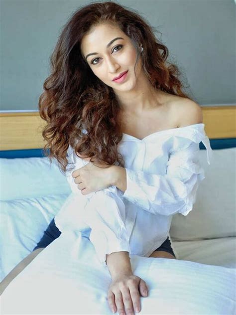 Taarak Mehta Ka Ooltah Chashmah’s Anjali Bhabhi aka Sunayana Fozdar ...