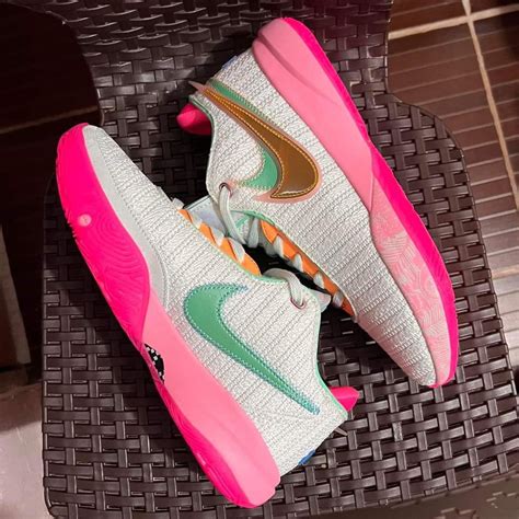 LEBRON 20 TIME MACHINE, Men's Fashion, Footwear, Sneakers on Carousell