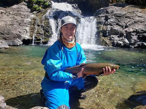 Releasing a bull trout | FWS.gov