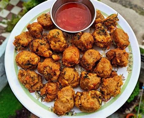 Healthy Recipe: चाय के साथ बनाएं गर्मा-गर्म सोयाबीन के पकौड़े - make ...