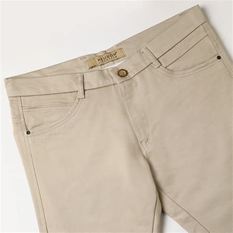 Men Cream Trouser With Patch Pocket– Neuronlifestyle