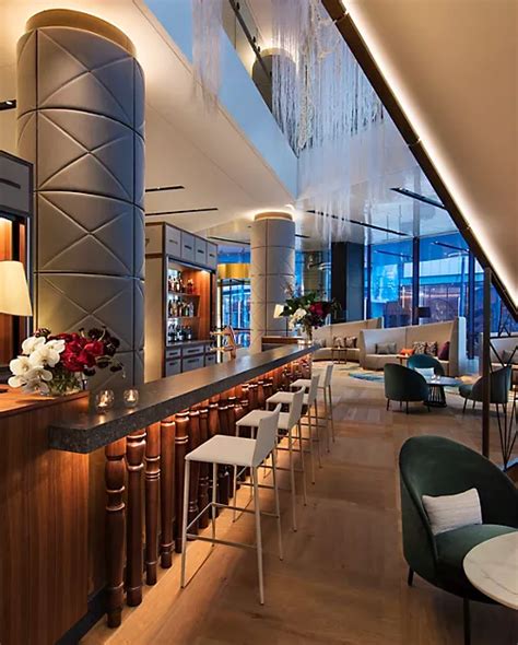 Esprit Noir Lobby Bar | Sofitel Sydney Darling Harbour