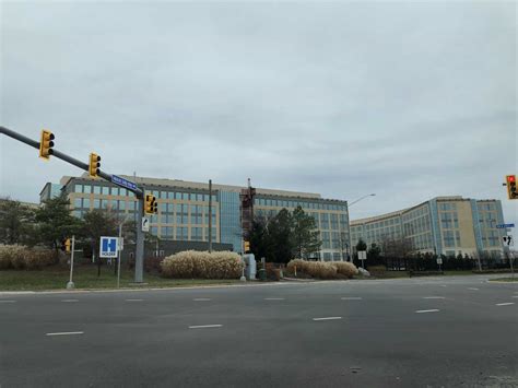 Report: CIA buys Dulles office building, but stays hush-hush about its ...