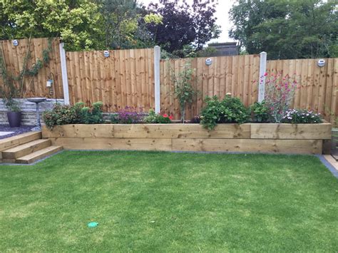 22 Raised Garden Bed Fence Ideas You Cannot Miss | SharonSable