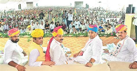 Farmers’ convention turns spotlight on Cong infighting