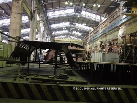 Partially completed sections - Russia's Admiralty Shipyards: Where most ...