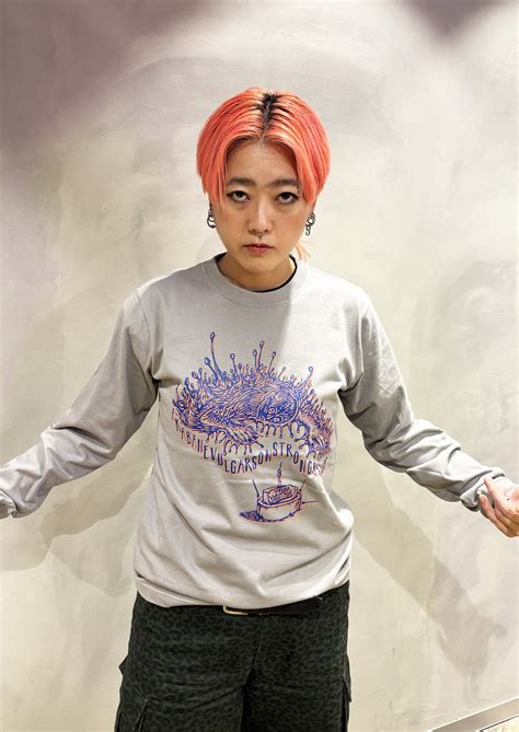HAPPY BIRTHDAY Long Sleeve T-shirt | AKABANE VULGARS Official Web Store