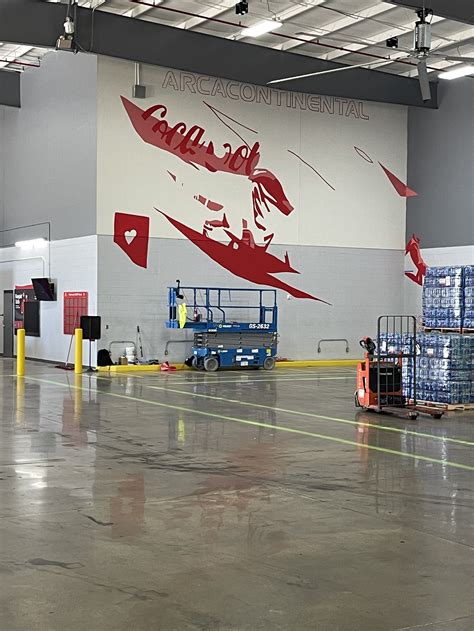 Arca Continental Coca-Cola Southwest Beverage Company / Bryan TX — Cera ...