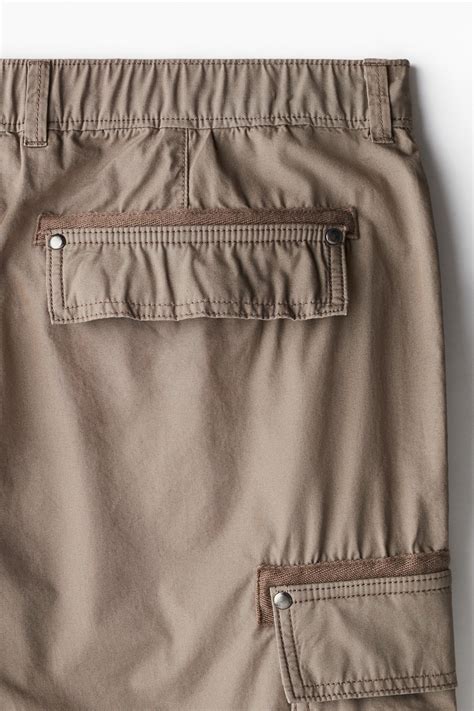 Relaxed Fit Cargo trousers - Dark beige - Men | H&M IN
