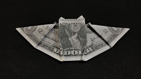 Dollar Bill Origami Bat Tutorial 的图像结果