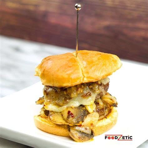Spicy Lemon Pepper Mushroom Burger - Foodzetic