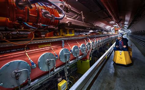 TED-Ed Particle Accelerator 的图像结果