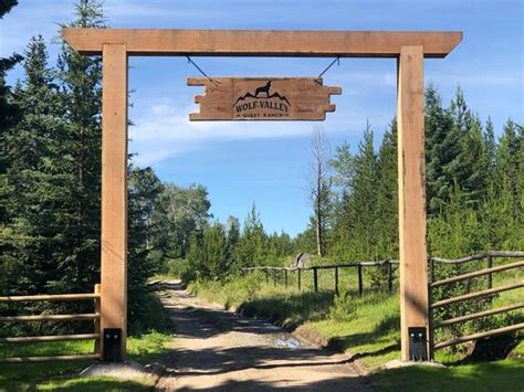 WOLF VALLEY GUEST RANCH (Bridge Lake) - Ranch Reviews & Photos ...