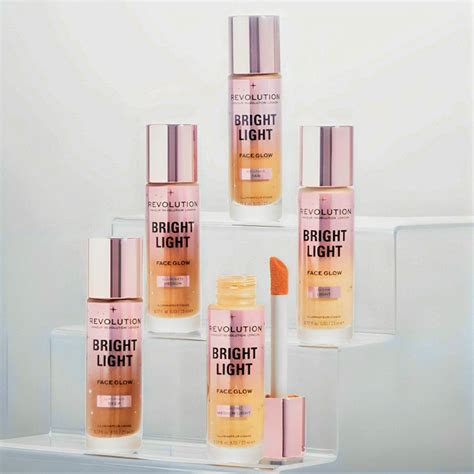 Makeup Revolution Bright Light Face Glow – Revolution Beauty