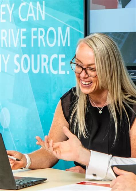 Sharp Partner Program 的图像结果