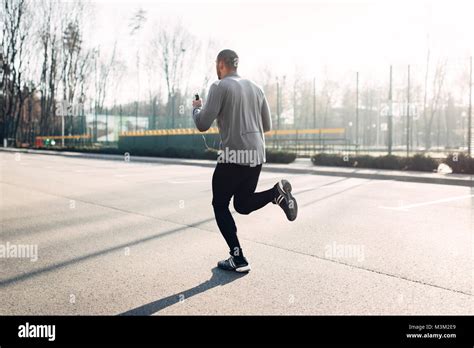 Run Runner Running 的图像结果