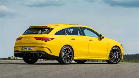 Mercedes-AMG CLA 35 Shooting Brake Debuts With Svelte Styling