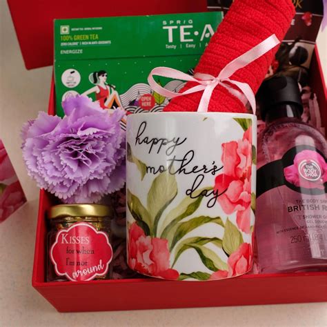 Mom’s Little Surprise – Mother’s Day Gift Box with Chocolates, Tea ...