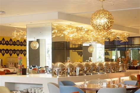 ACACIA HOTEL DAVAO (Davao City) - Hotel Reviews, Photos, Rate ...