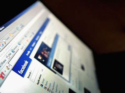 One in five divorce cases use Facebook as evidence | TopNews