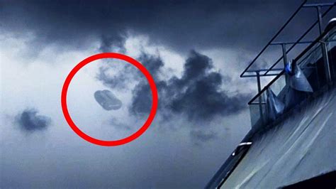 Stunning UFO Footage | Unexpected UFO Caught on Tape | Real Video