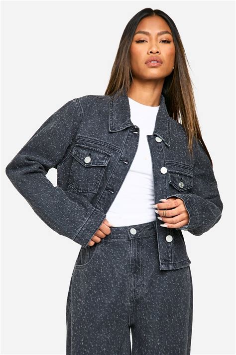 Distressing Detail Denim Jacket | boohoo USA