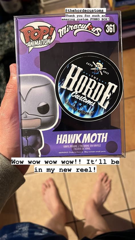 Drew Ryan Scott's feet