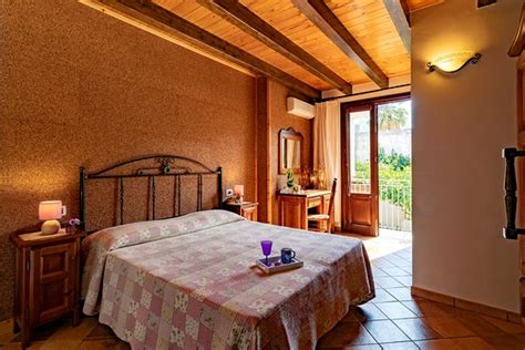 ALBA MARINA BED & BREAKFAST (Castelluzzo) - B&B Reviews, Photos, Rate ...