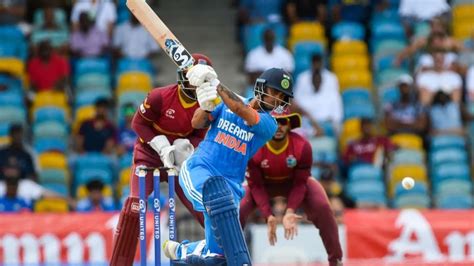 India vs West Indies 1st ODI: जडेजा-कुलदीप के बाद ईशान ने दिखाया दम ...