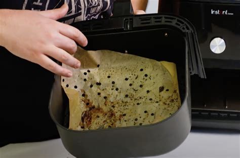Do I Need Parchment Paper In Air Fryer at Trent Lopez blog