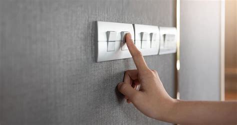 Znate li od koliko je sati jeftina struja? Tarifa se mijenja dvaput u ...