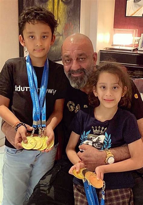 Reddit Men List Out Things For Young Dads To Keep In Mind While Raising ...