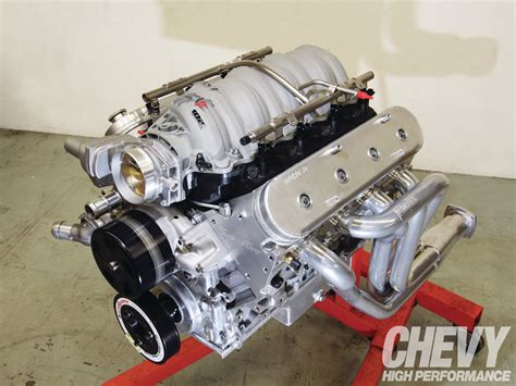 Chevy LS2 Engine 的图像结果