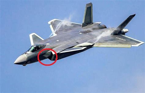 成功在望：历经9年首飞的歼-35，将成为中航工业战胜F-35的关键？_腾讯新闻