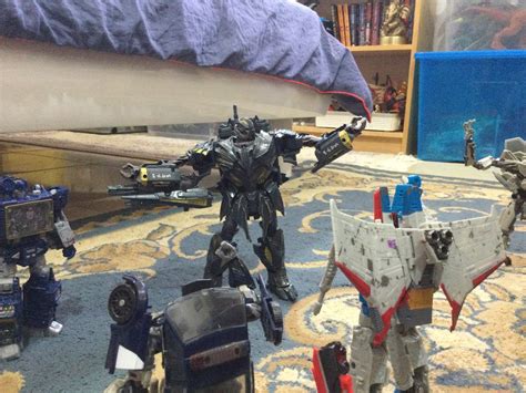 Transformers Generations Megatron 的图像结果