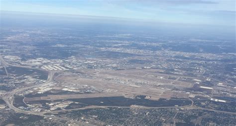 Size of the Dallas / Fort Worth Airport (DFW) – Norbert Haupt