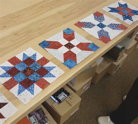 Jelly Roll Table Runner Tutorial 的图像结果