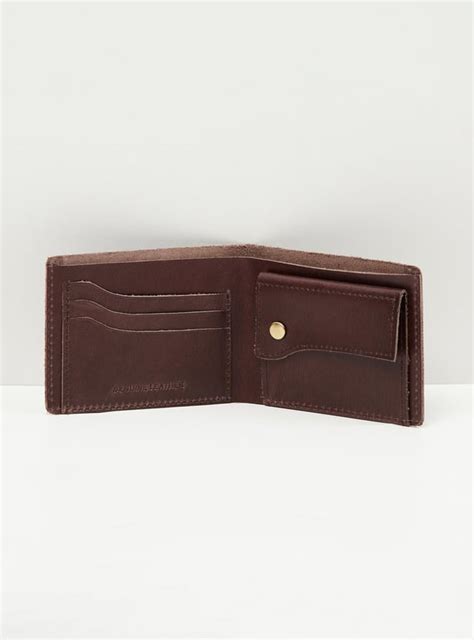 Buy Men Solid Bi-Fold Leather Wallet Online at just Rs. 699.0 ...