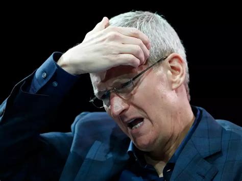 Apple Lost $158 Billion In A Day, Biggest Ever Loss By A Company In A Day