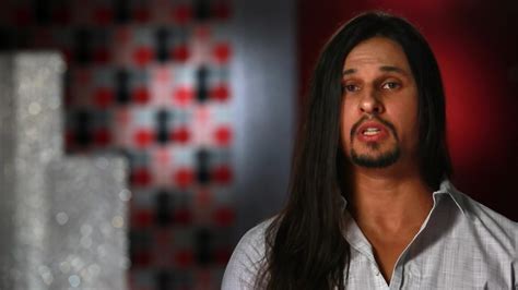 ausCAPS: Ash Armand nude in Gigolos 4-04 "Make Mine a Double"