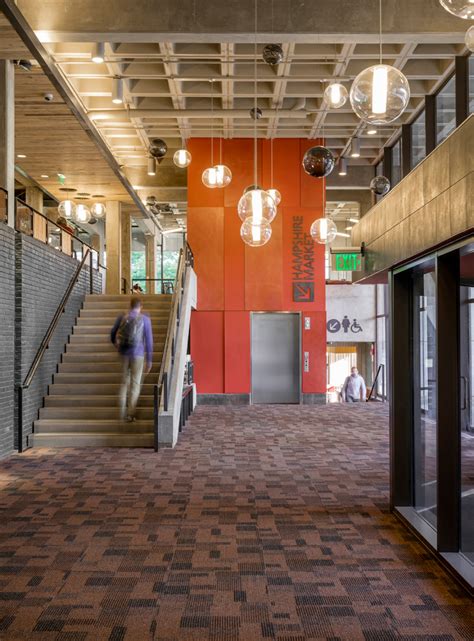 Hampshire Dining Commons at UMass Amherst by Bergmeyer - Architizer