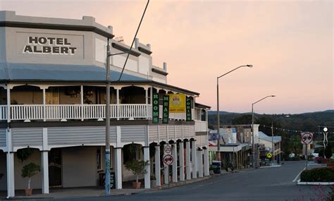 ALBERT HOTEL MONTO - Hotel Reviews & Photos - Tripadvisor