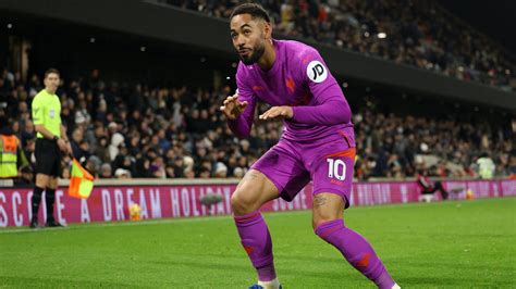 Wolves Fight to Retain PSG Target Amid Arsenal, Man Utd Rumors