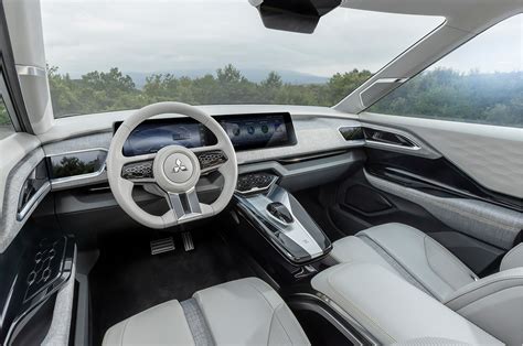 Mitsubishi XFC SUV concept: design, interior, powertrain and launch ...