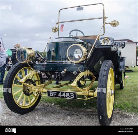 Steam powered car hi-res stock photography and images - Alamy